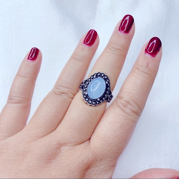 ❤️Seller’s Pick❤️ Baby Blue Moonstone Boho Ring - Picture 4 of 9